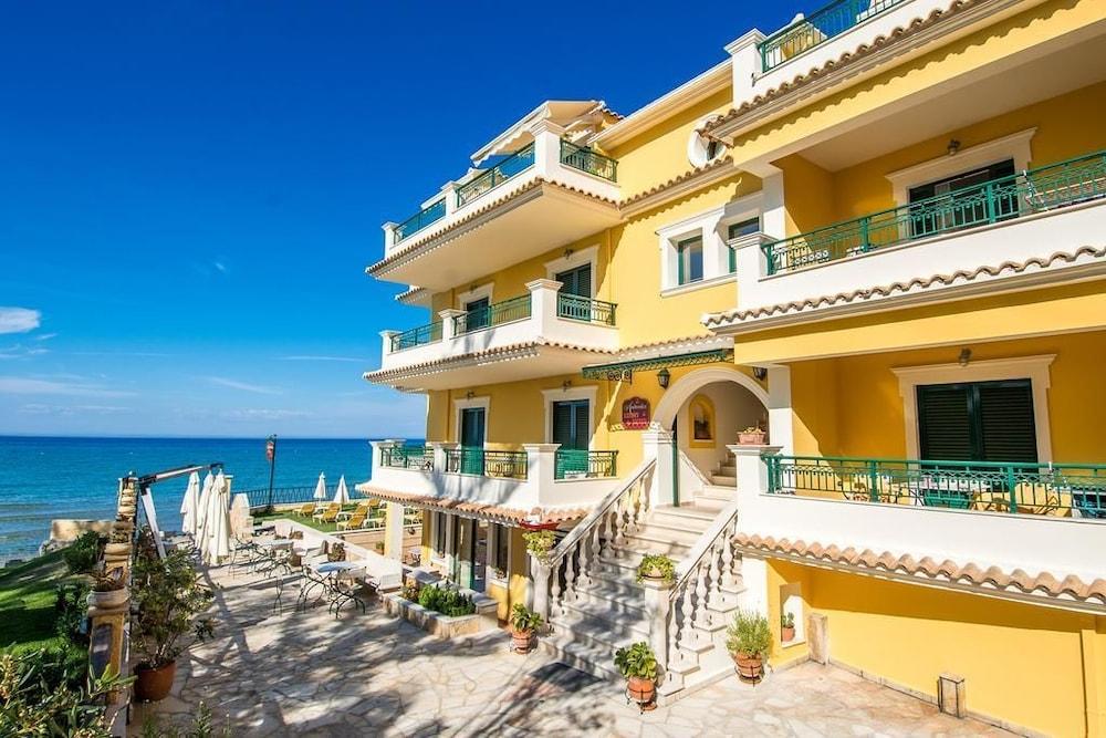 Andreolas Luxury Suites Tsilivi  Exterior photo