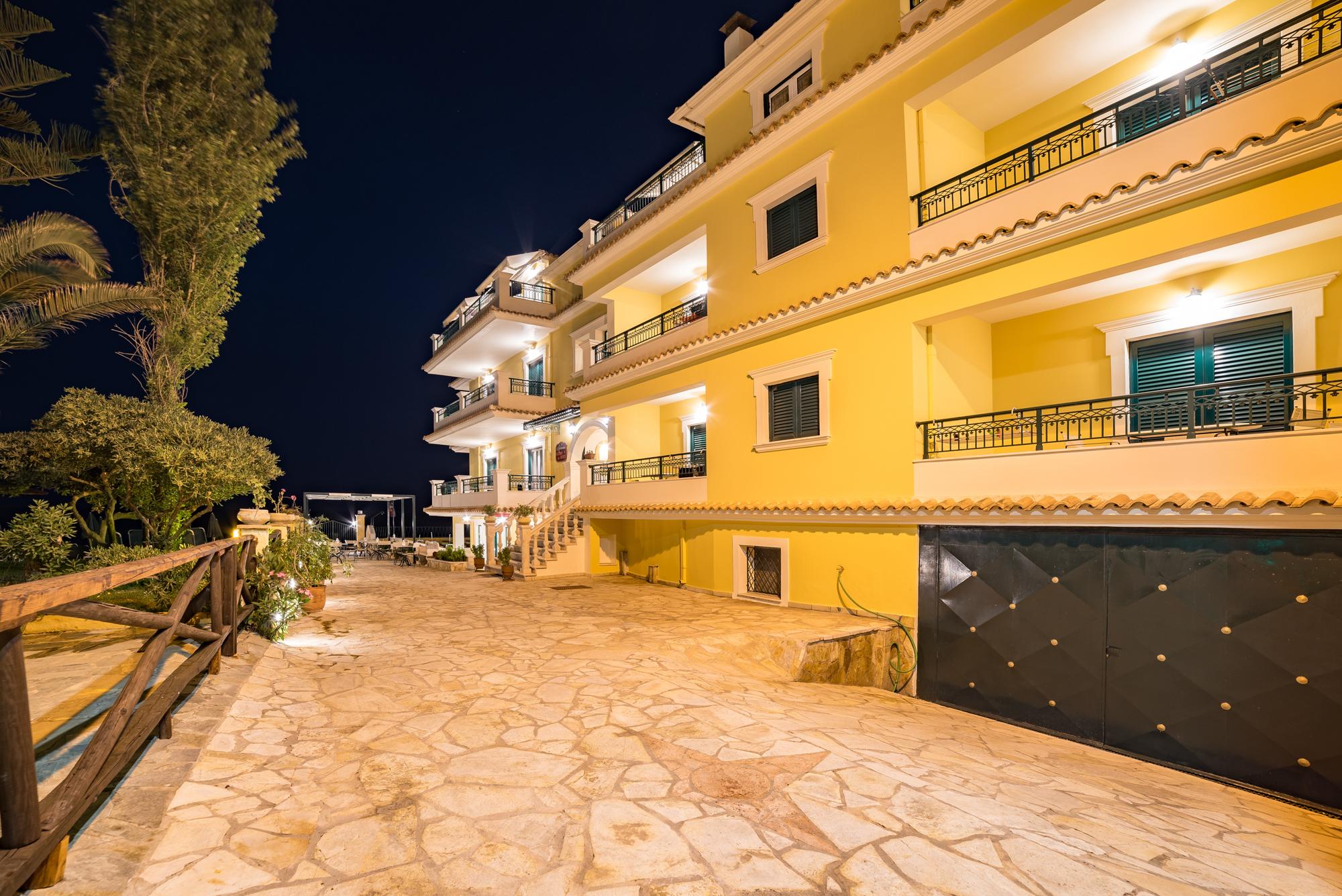 Andreolas Luxury Suites Tsilivi  Exterior photo