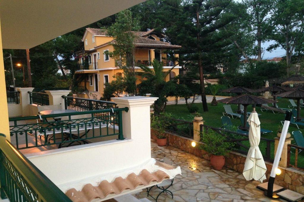 Andreolas Luxury Suites Tsilivi  Exterior photo